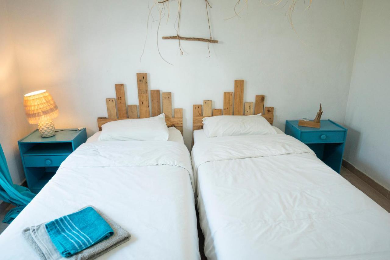 Appartamento Satya Surf Camp Tamarist Esterno foto